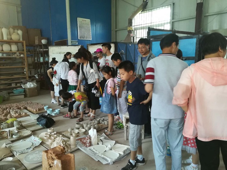图书馆分工会陶瓷活动 (1).jpg